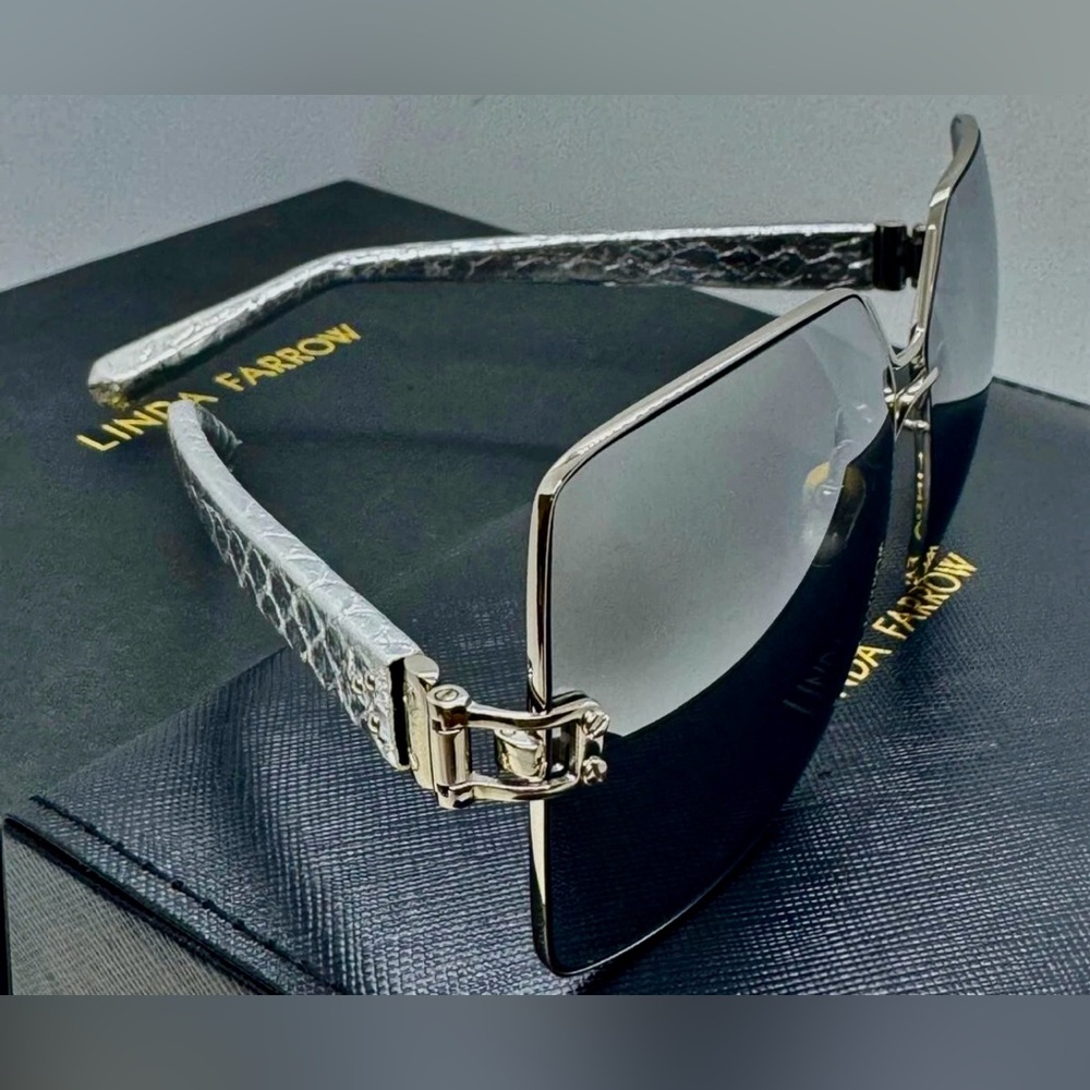 ✨ LINDA FARROW “LFL124” MIRRORED LUXE SUNGLASSES ✨new in box